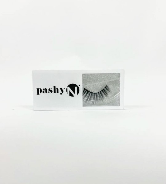 Glam Eyelashes